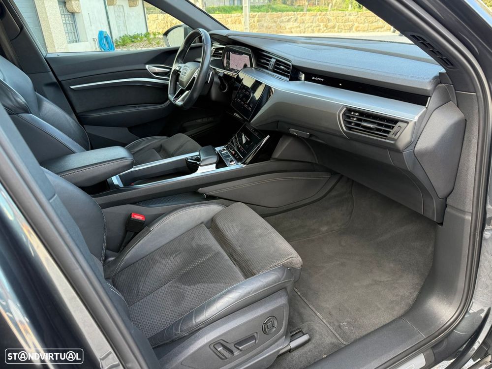Audi e-tron Sportback 55 quattro S line - 26