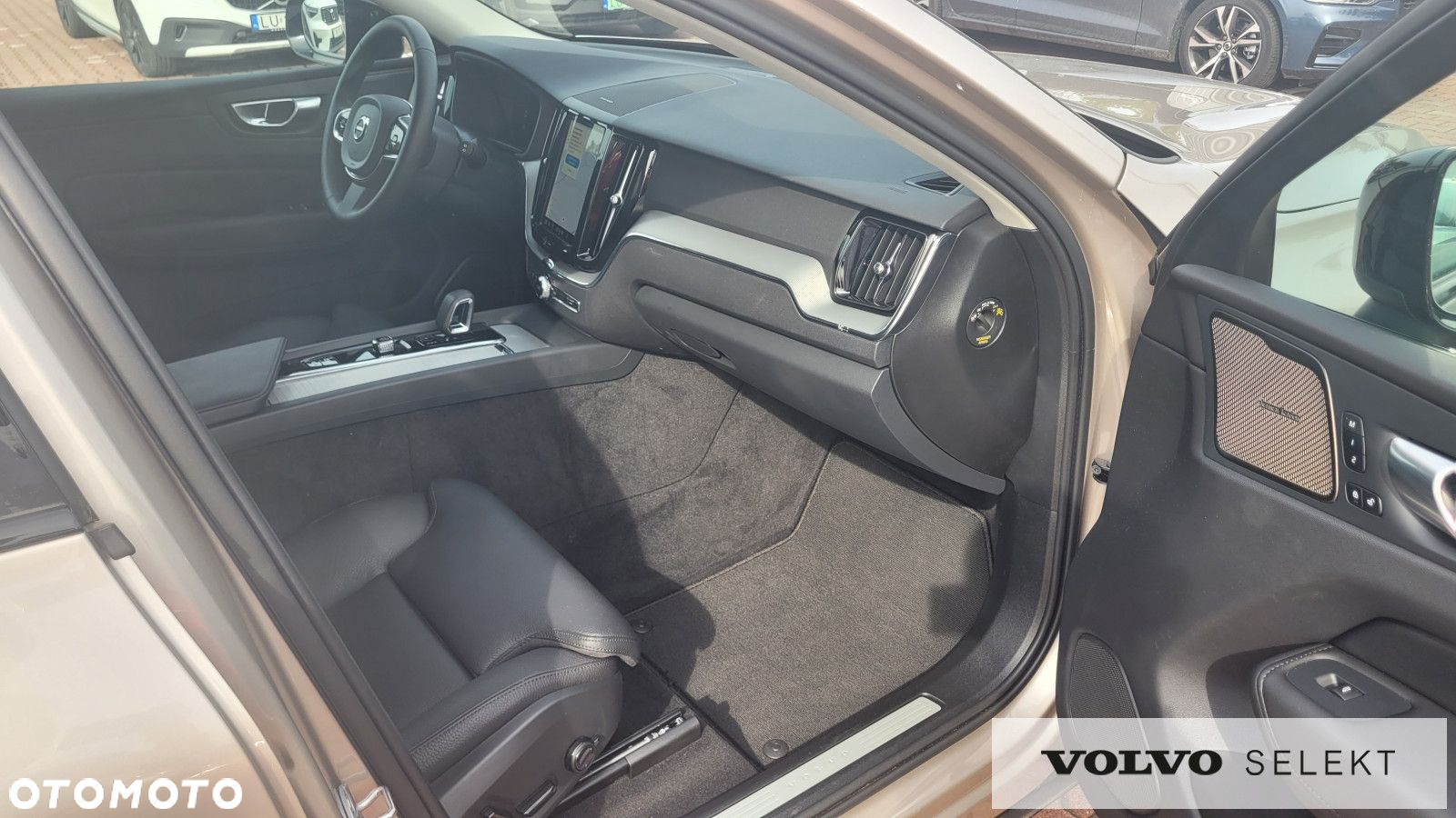 Volvo XC 60 - 25