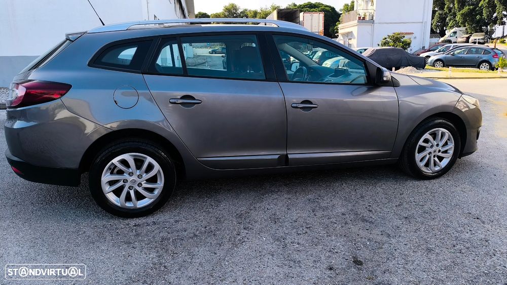 Renault Mégane Sport Tourer 1.5 dCi Dynamique SS - 23