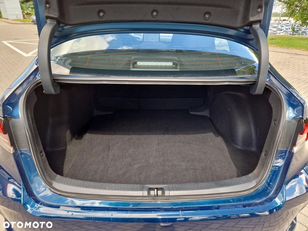 Toyota Corolla 1.5 Comfort MS - 9