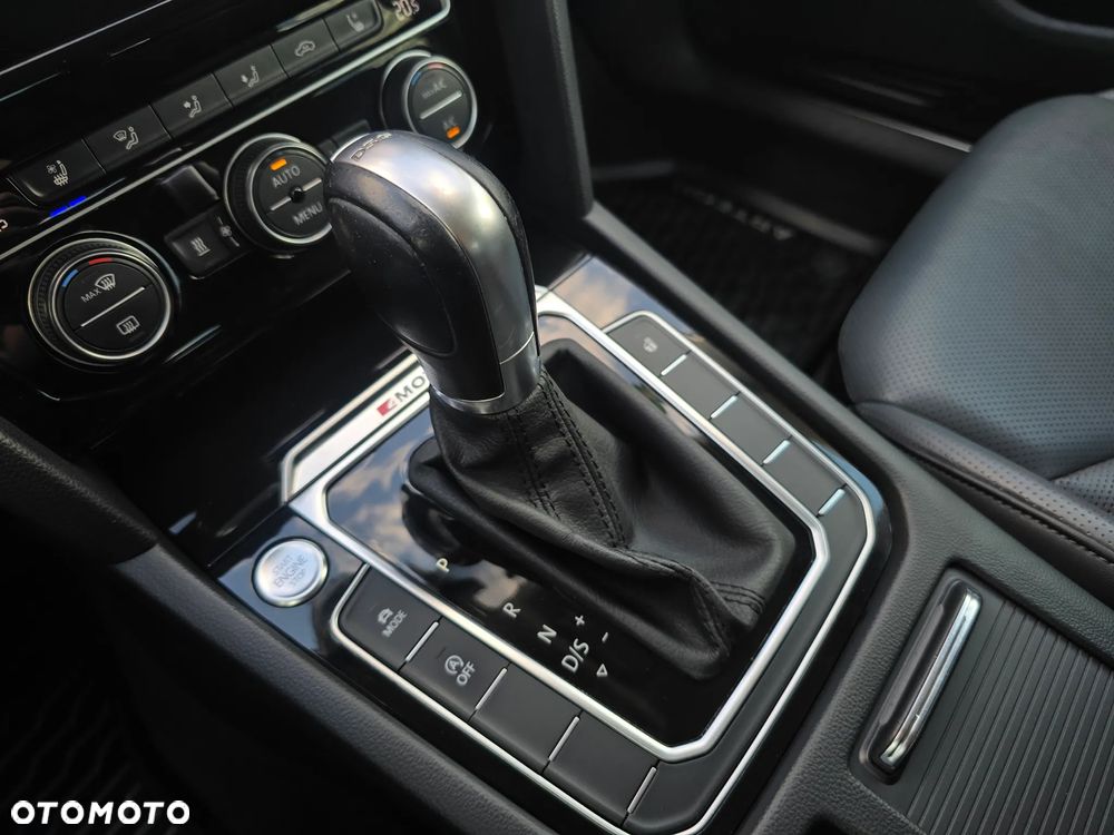 Volkswagen Arteon 2.0 TSI 4Motion Elegance DSG - 25