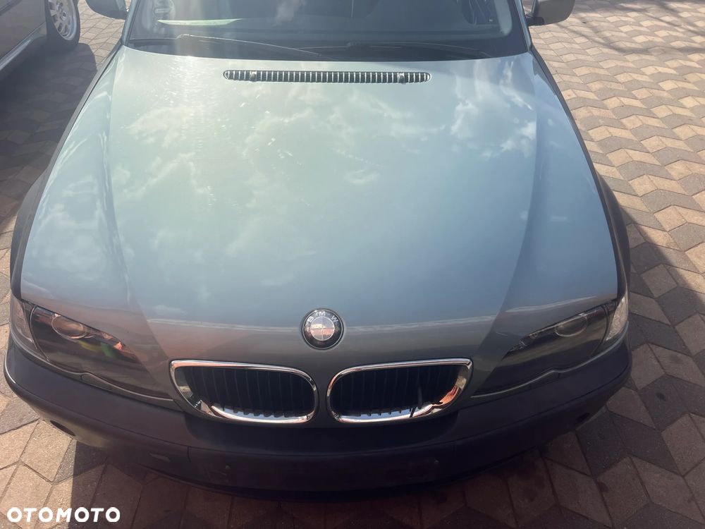 BMW E46 MASKA LIFT GRAUGRUEN