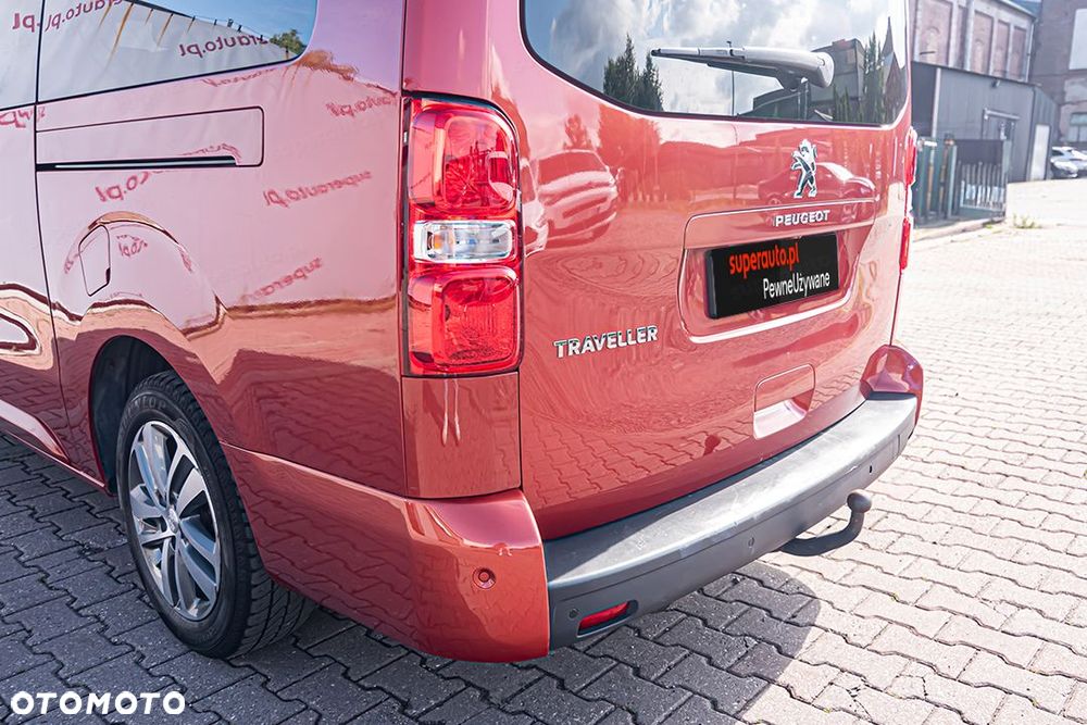 Peugeot Traveller - 12