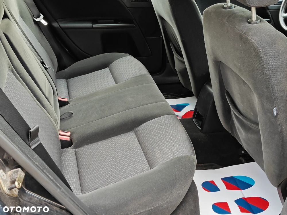 Ford Mondeo 2.0 TDCI Ghia - 8