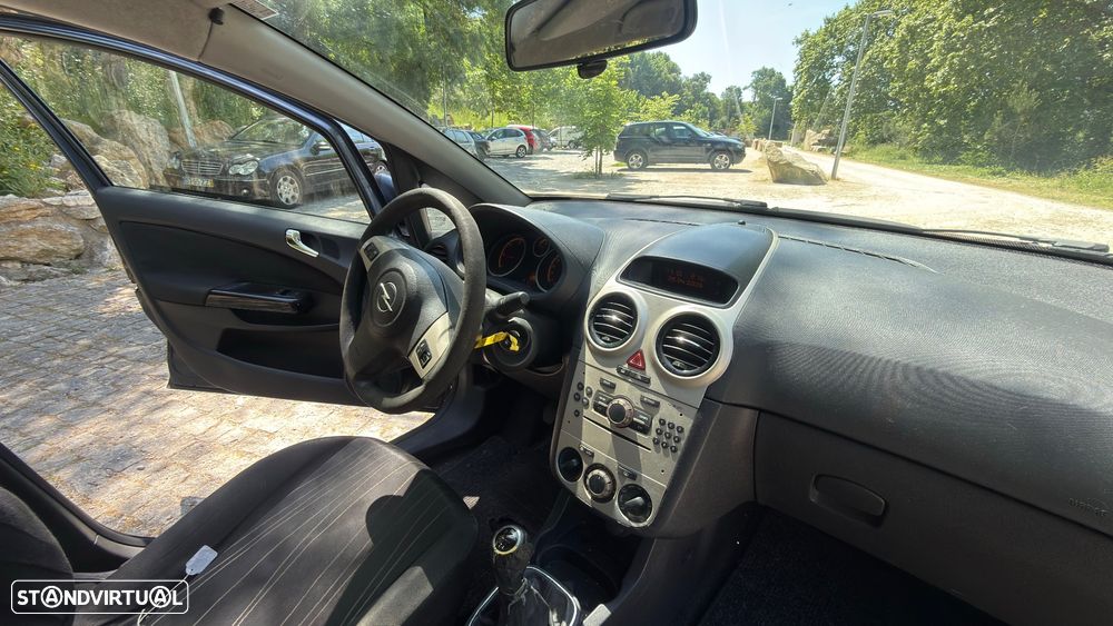 Opel Corsa 1.3 CDTi Enjoy - 10