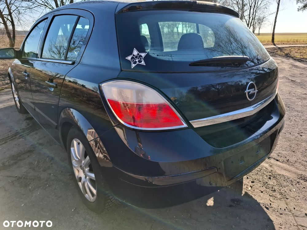 Opel Astra - 18