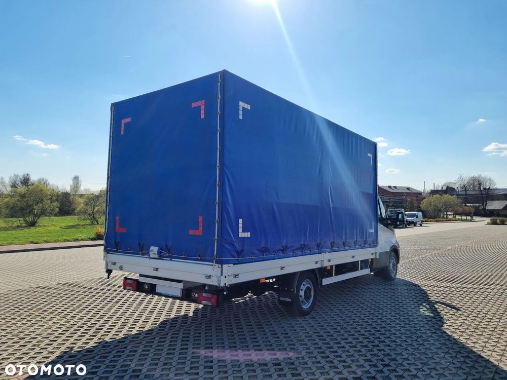 Iveco Daily 35-180 3.0 HPi 180  10-Palet Skrzynia dł 4.80 Firanka - 3