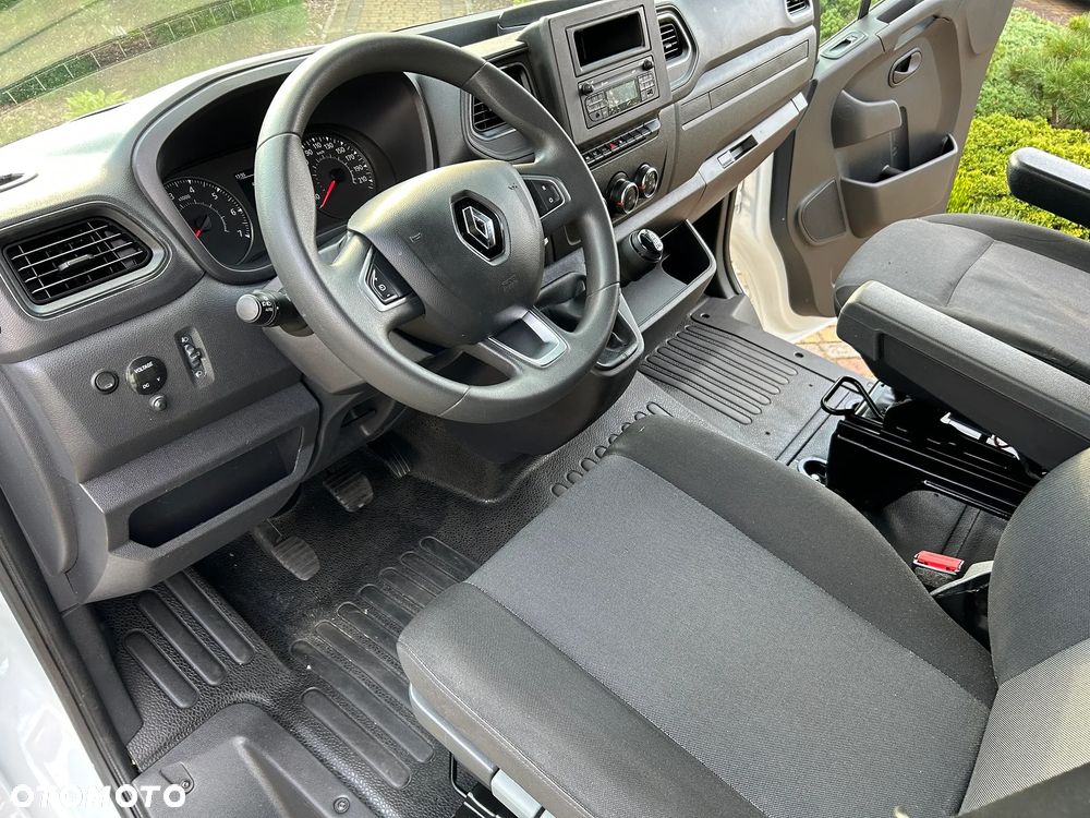 Renault Master - 13