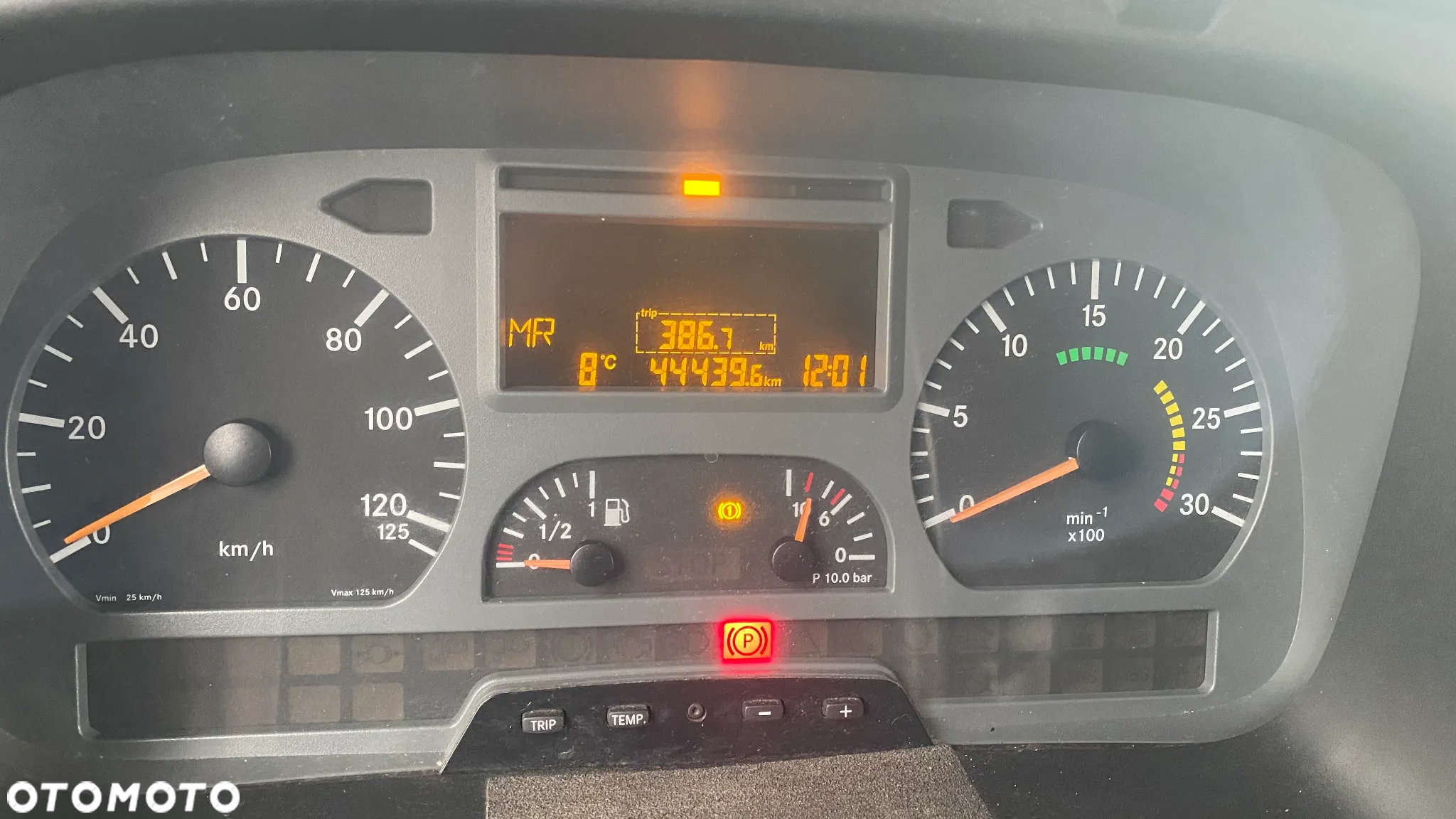 Mercedes-Benz atego - 18