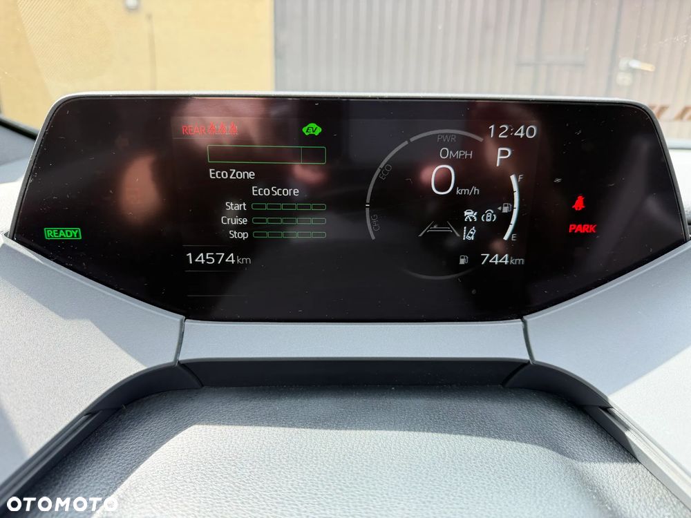 Toyota Prius - 17