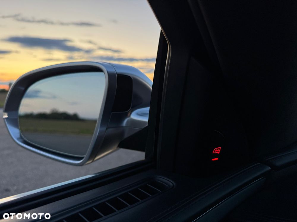 Audi S8 - 19