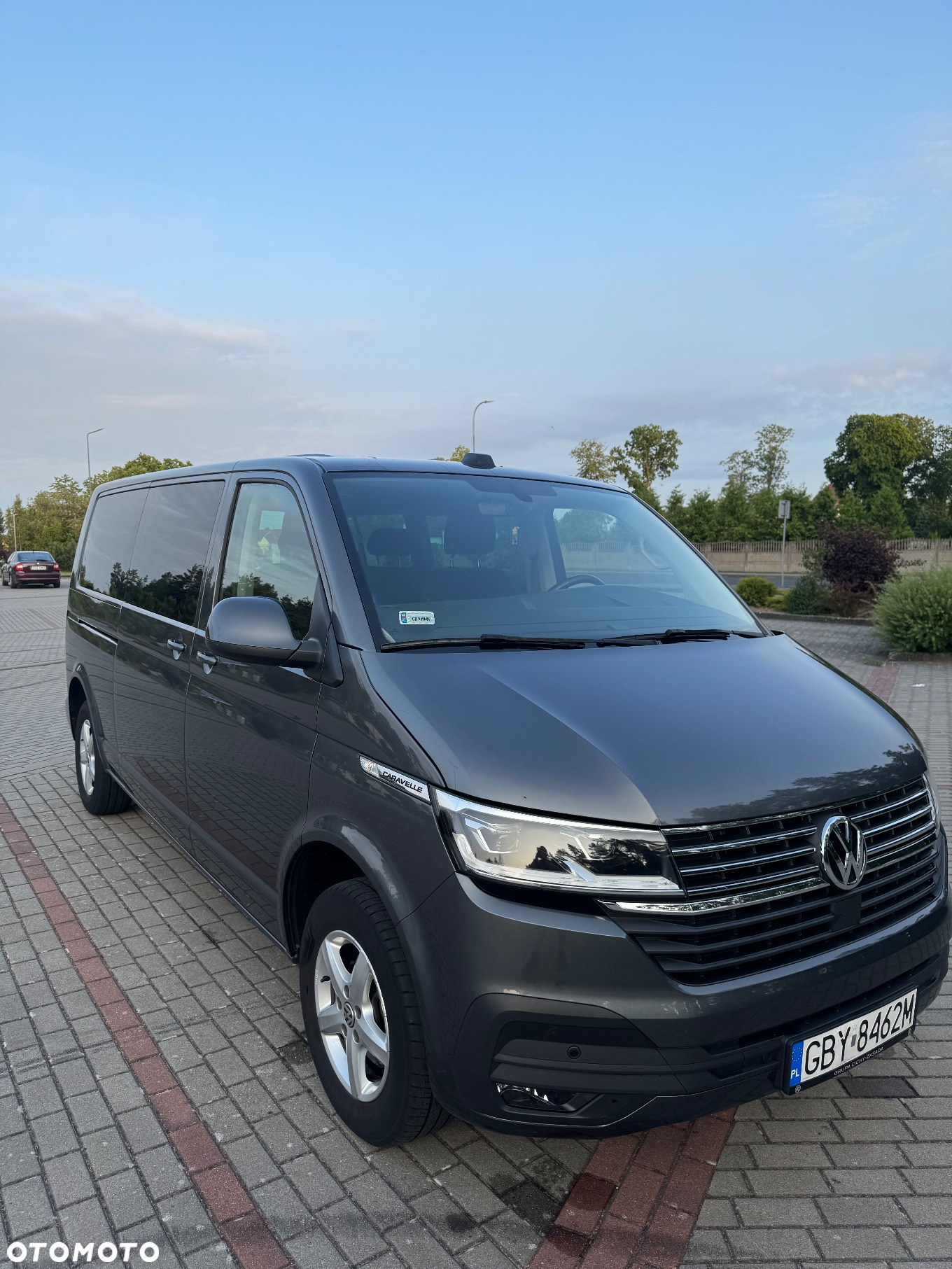 Volkswagen Caravelle 6.1 2.0 TDI L2 Comfortline - 8