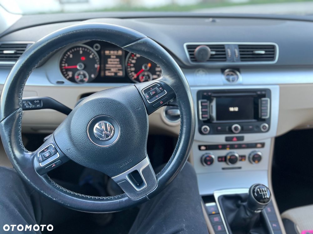 Volkswagen CC 2.0 TDI DPF BMT - 11