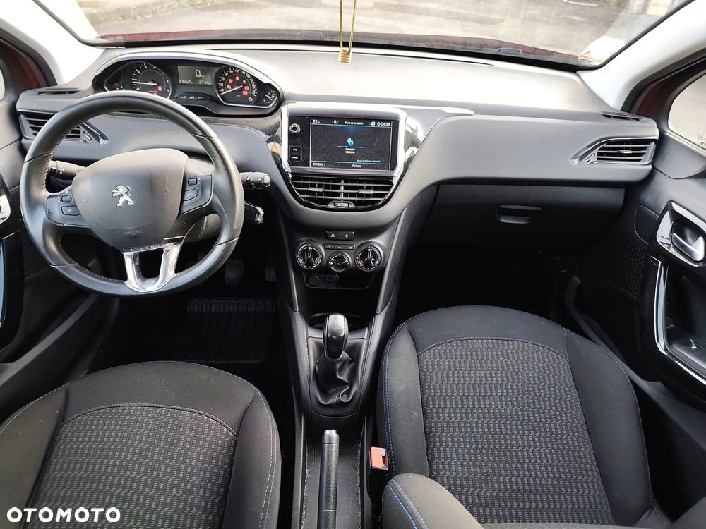 Peugeot 208 PureTech 82 Start & Stop Allure - 9