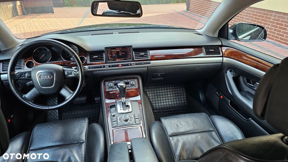 Audi A8 4.2 TDI Quattro - 8