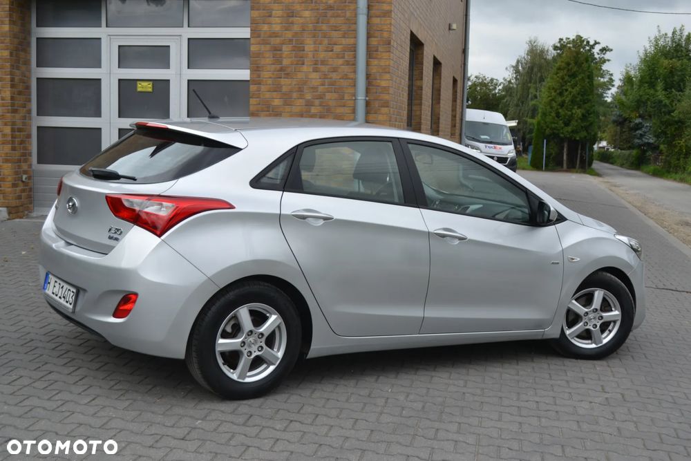 Hyundai i30 1.6 CRDi BlueDrive Classic - 5