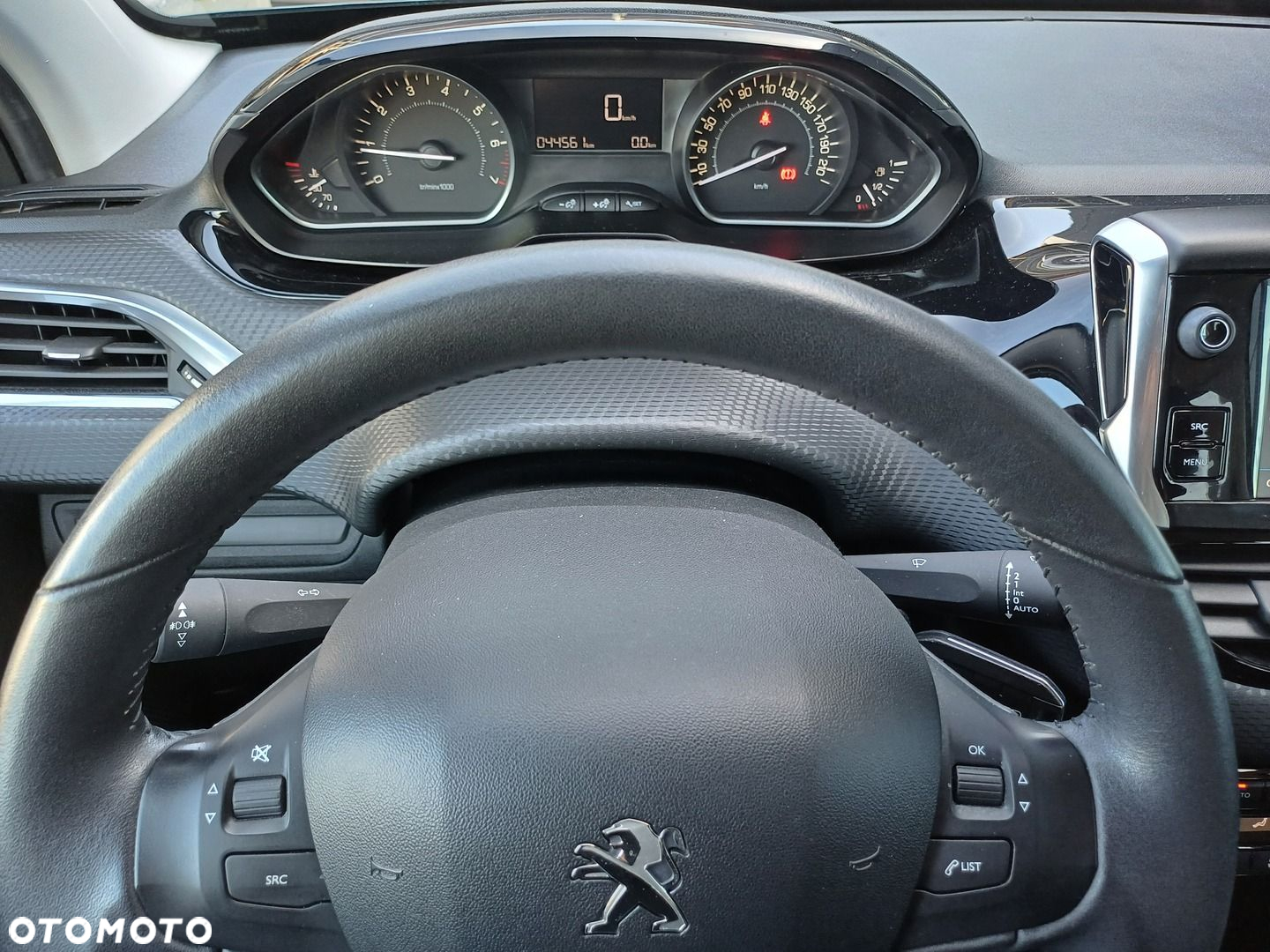 Peugeot 2008 - 21