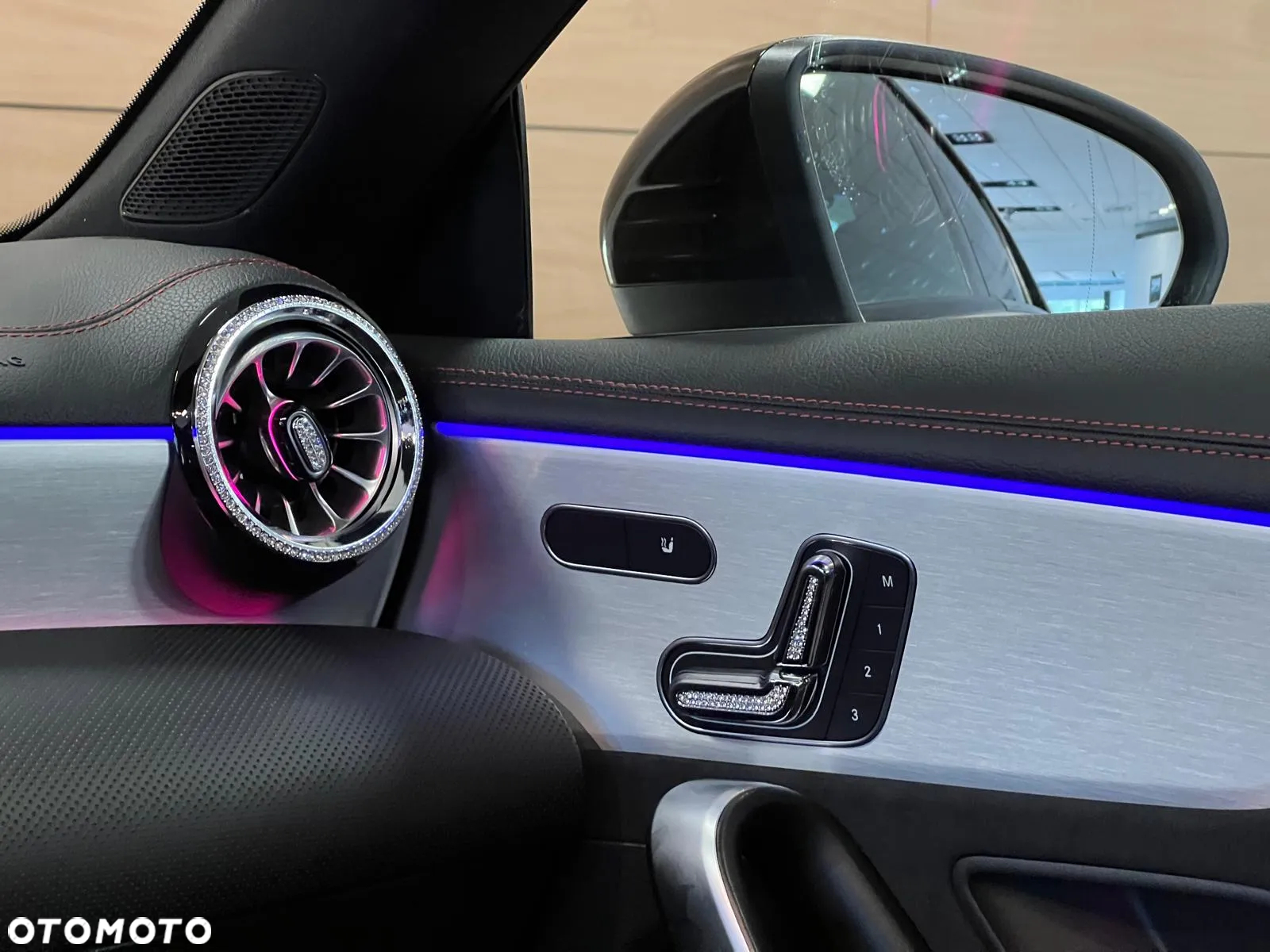 Mercedes-Benz CLA 200 AMG Line 7G-DCT - 12