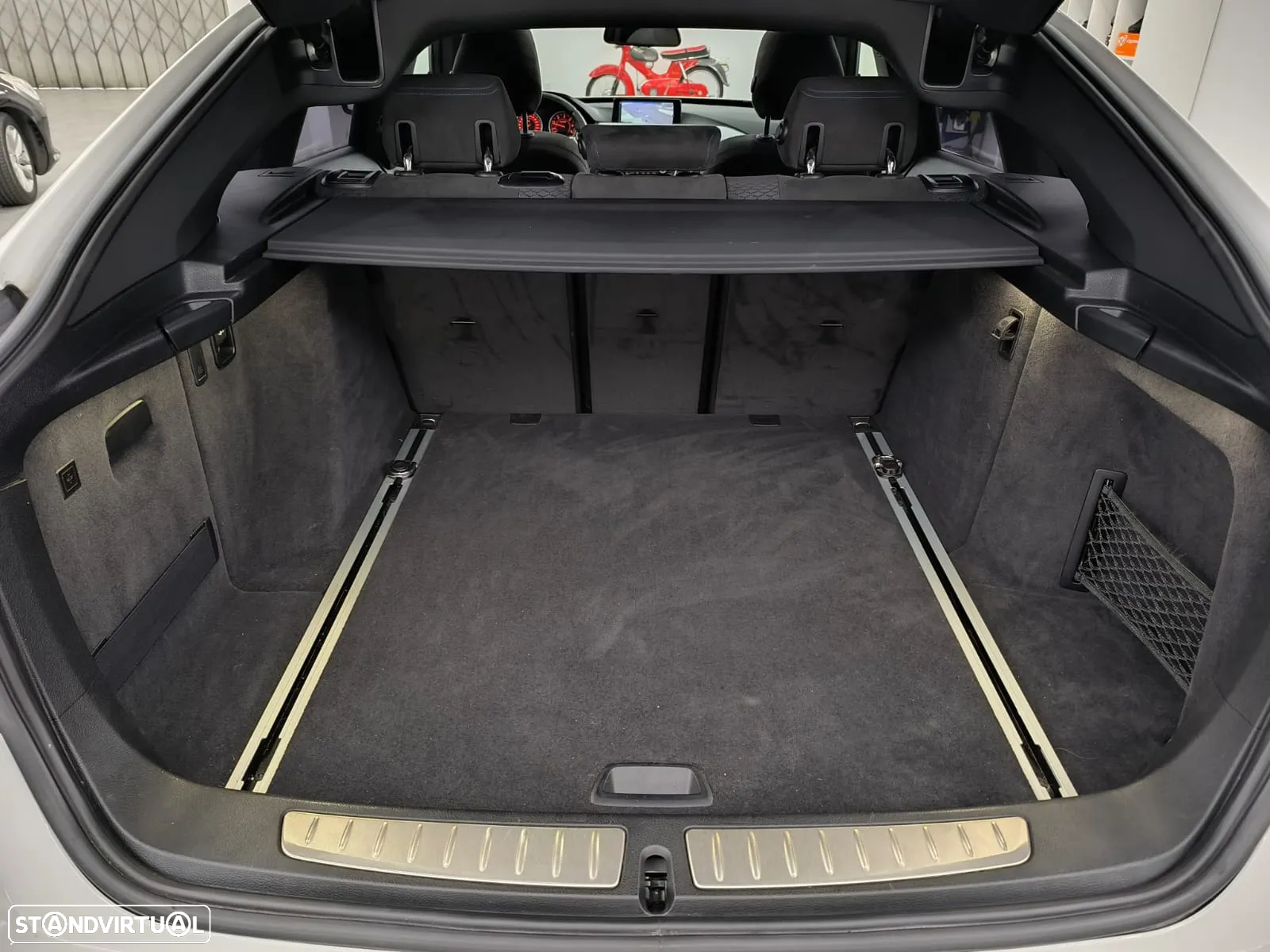 BMW 320 Gran Turismo d xDrive Auto Pack M - 41