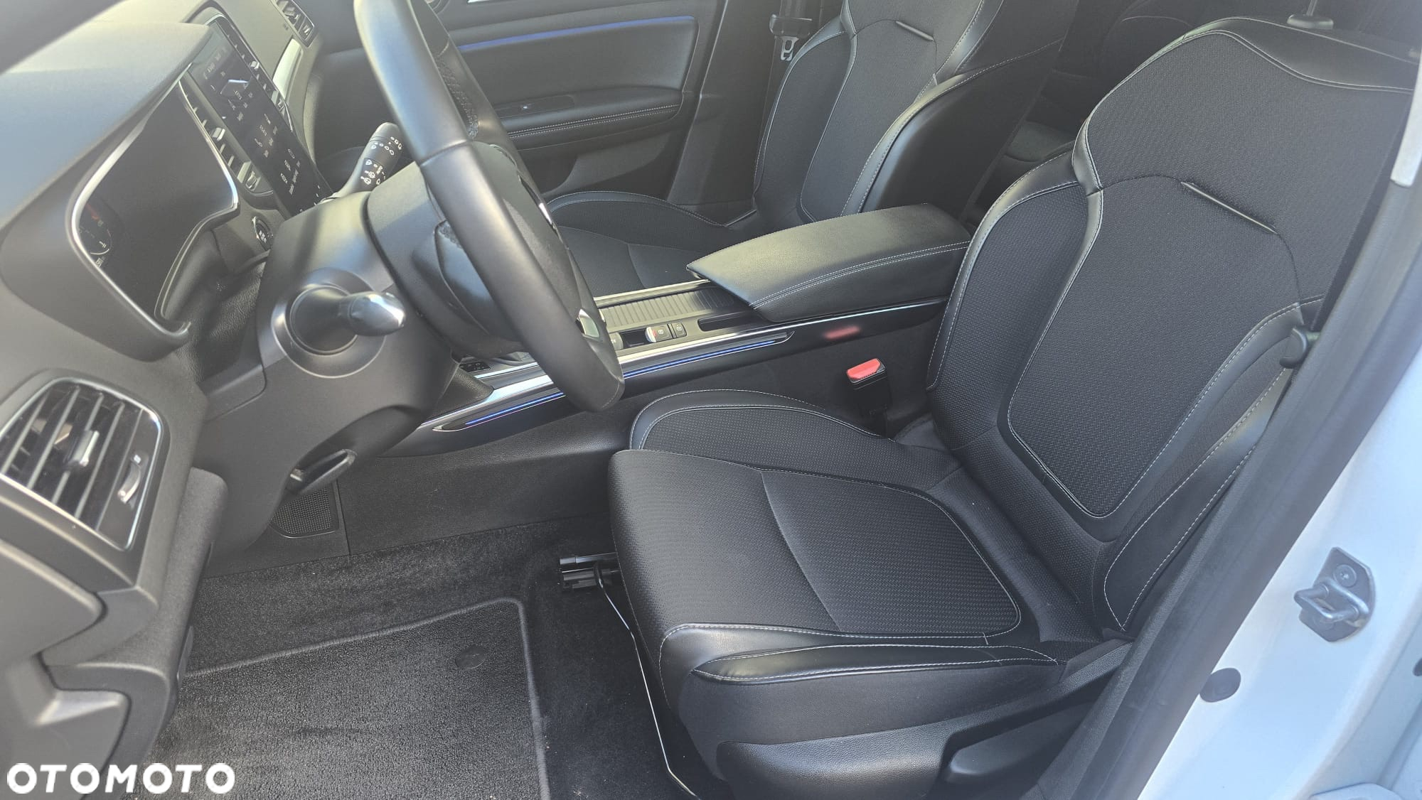 Renault Megane 1.3 TCe Intens EDC - 20
