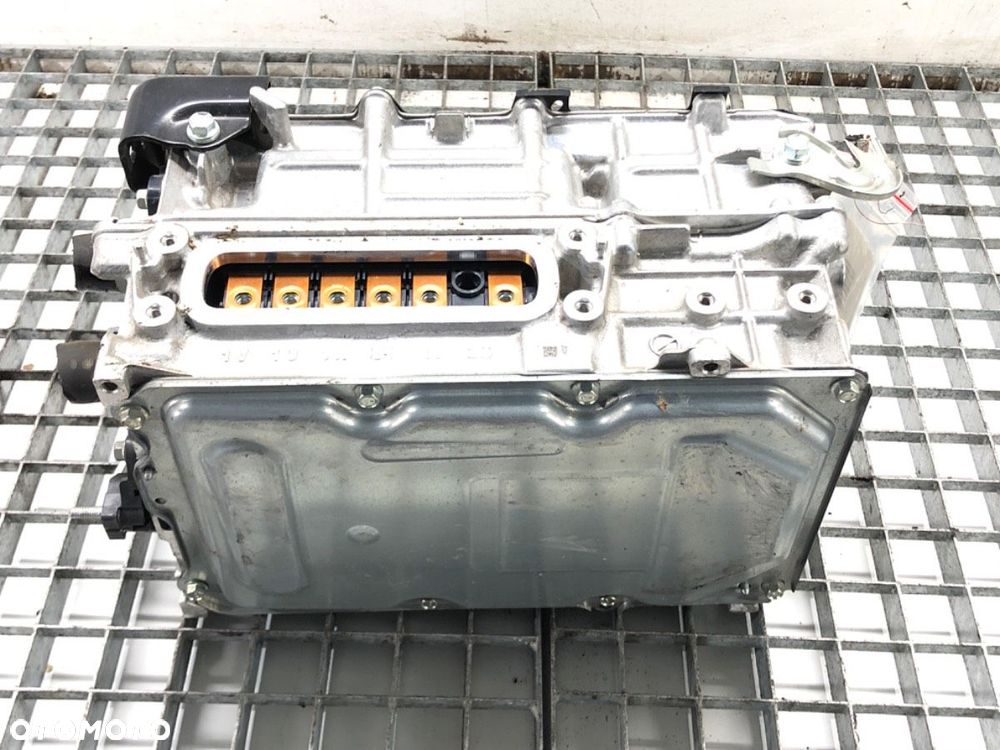 KONWERTER FALOWNIK  TOYOTA C-HR (_X1_) 2016 - 2022 1.8 Hybrid (ZYX10_, ZYX11_) 90 kW [122 KM] - 4