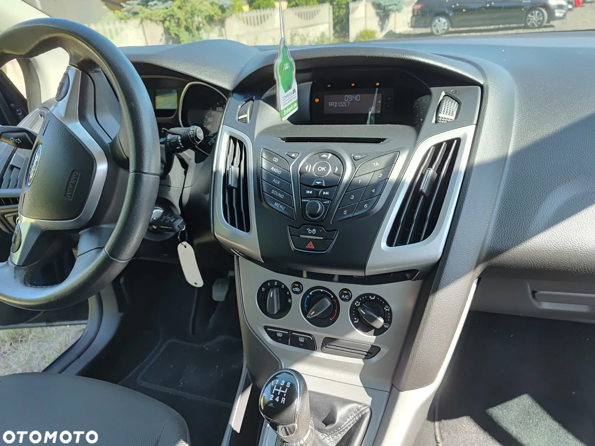 Ford Focus 1.6 Ambiente - 20