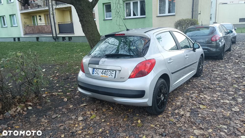 Peugeot 207 1.4 - 2