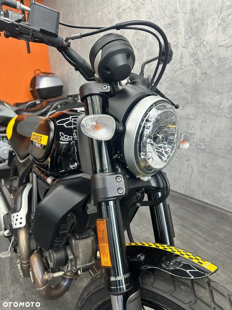 Ducati Scrambler - 26