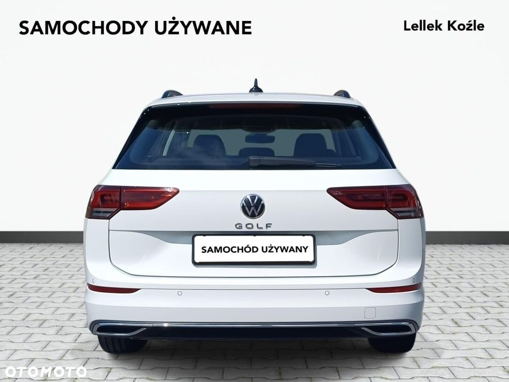 Volkswagen Golf - 24
