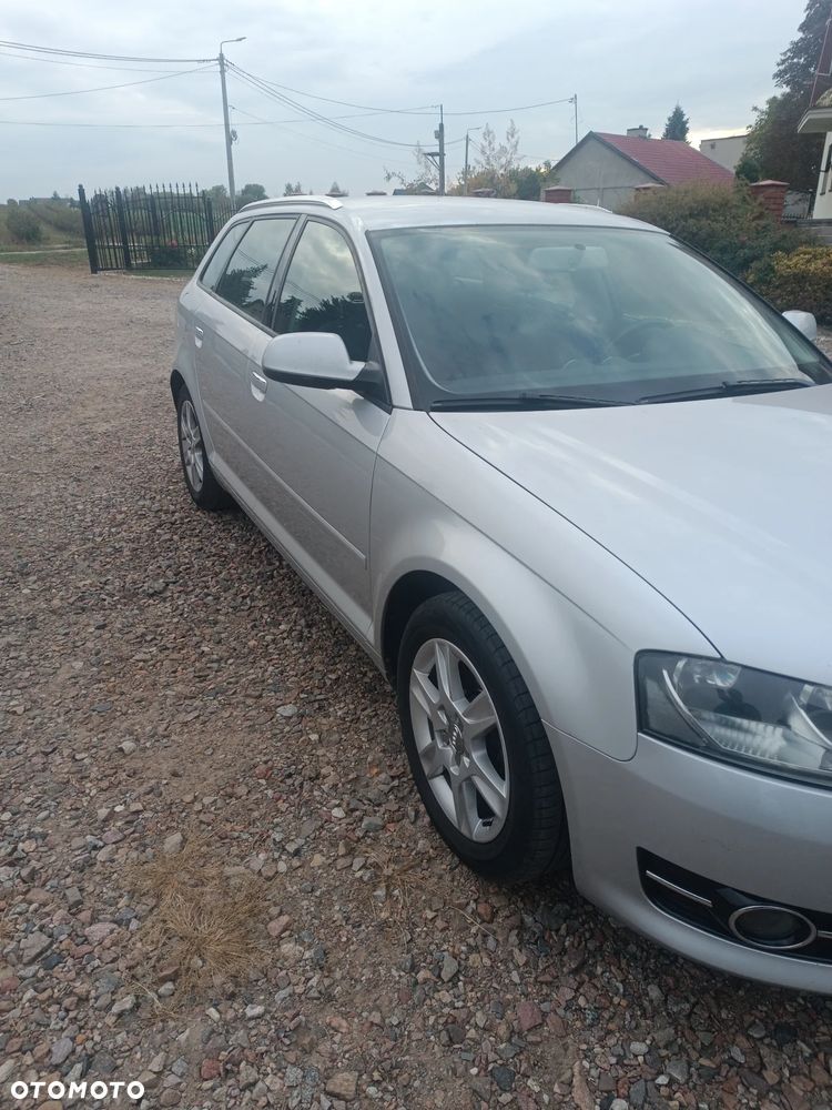 Audi A3 Sportback - 4