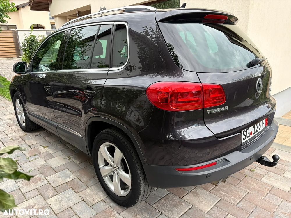 Volkswagen Tiguan 2.0 TDI SCR BlueMotion Technology Lounge Sport & Style - 6