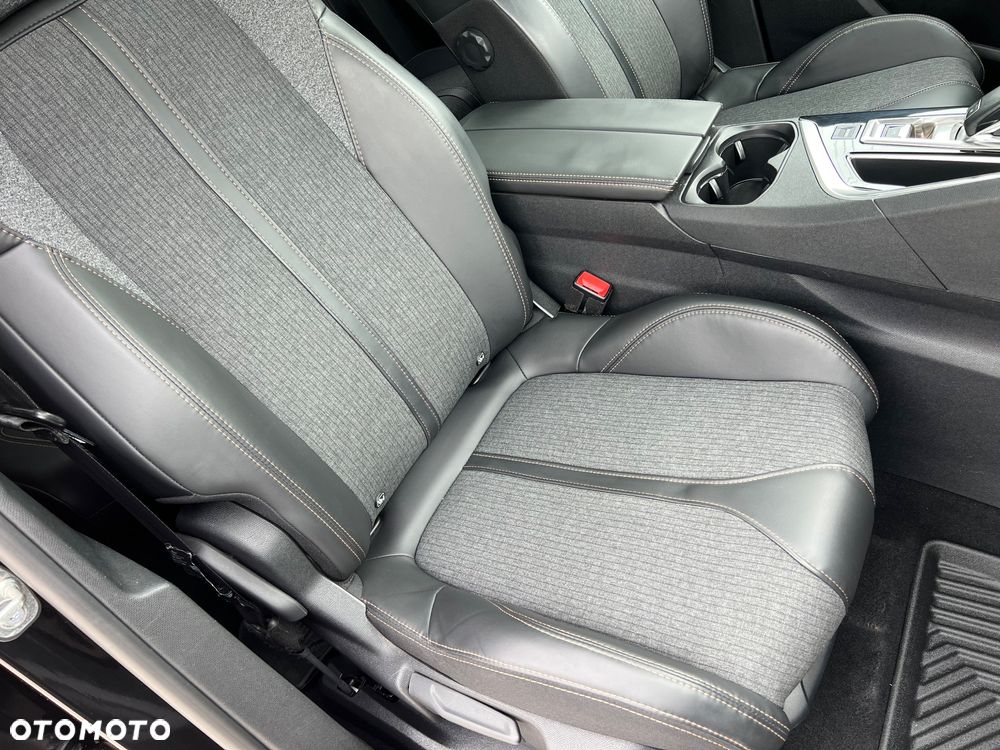 Peugeot 3008 1.6 THP Crossway S&S EAT6 - 33