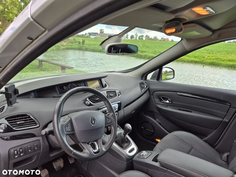 Renault Scenic dCi 130 FAP Start & Stop Bose Edition - 5
