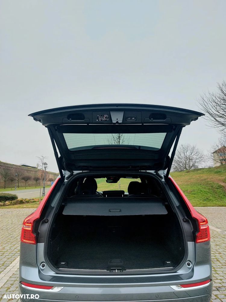 Volvo XC 60 B5 D AWD Geartronic Inscription - 11