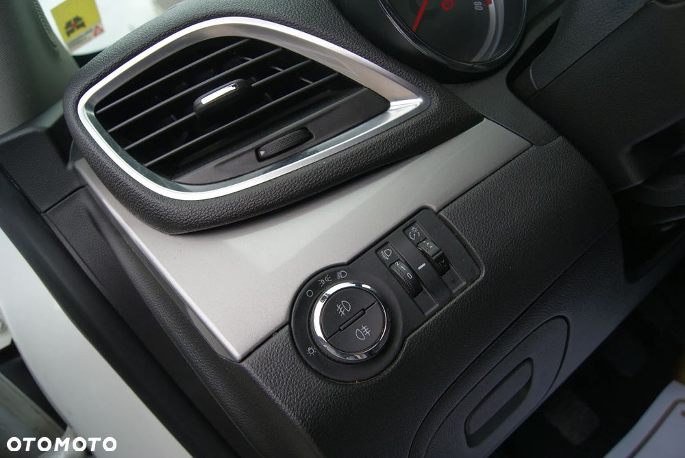 Opel Mokka 1.4 T Enjoy S&S - 27