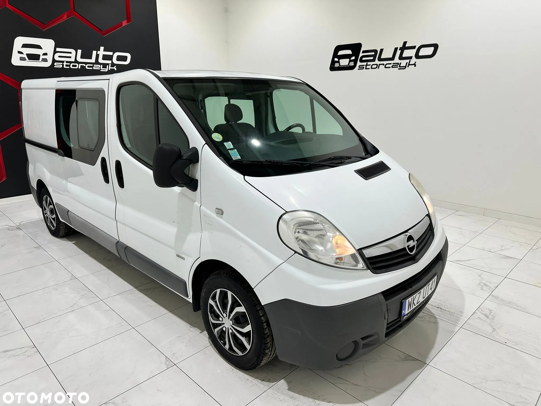 Opel VIVARO - 2