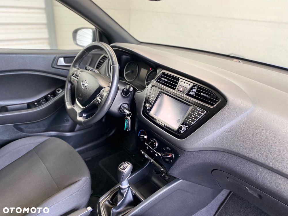 Hyundai i20 blue 1.0 T-GDI Passion Plus - 11