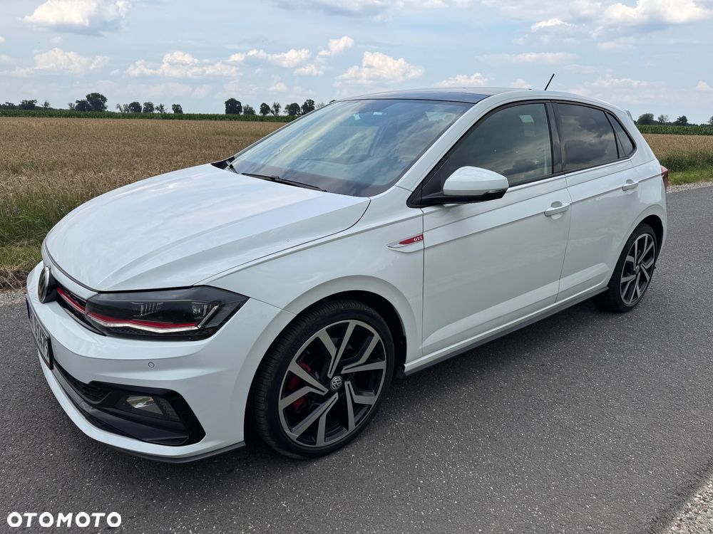 Volkswagen Polo 2.0 TSI DSG GTI - 10