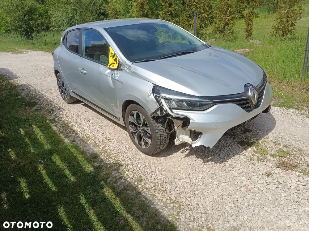 Renault Clio - 6