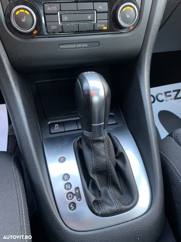Volkswagen Golf 1.4 TSI DSG Highline - 15