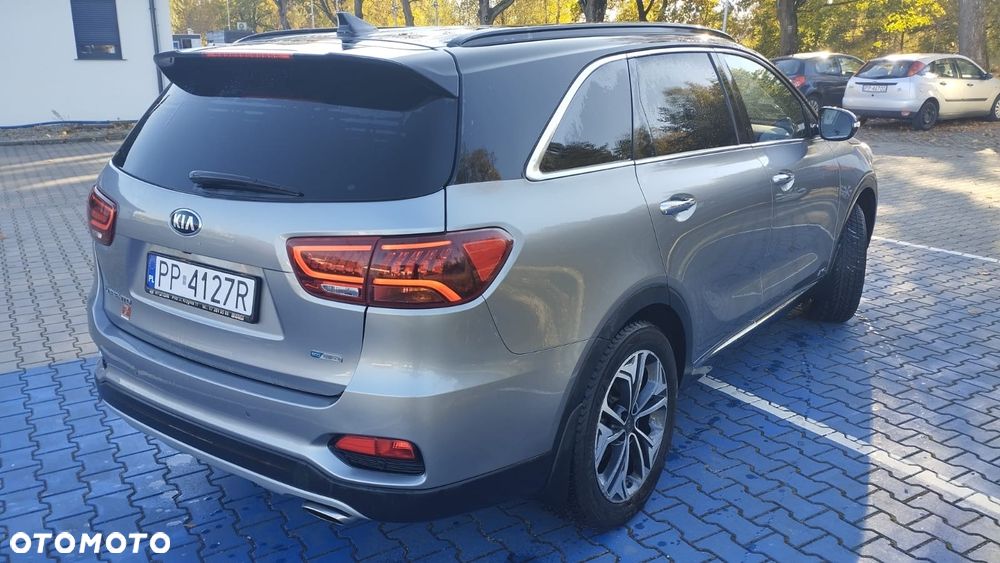 Kia Sorento 2.0 CRDI XL - 2