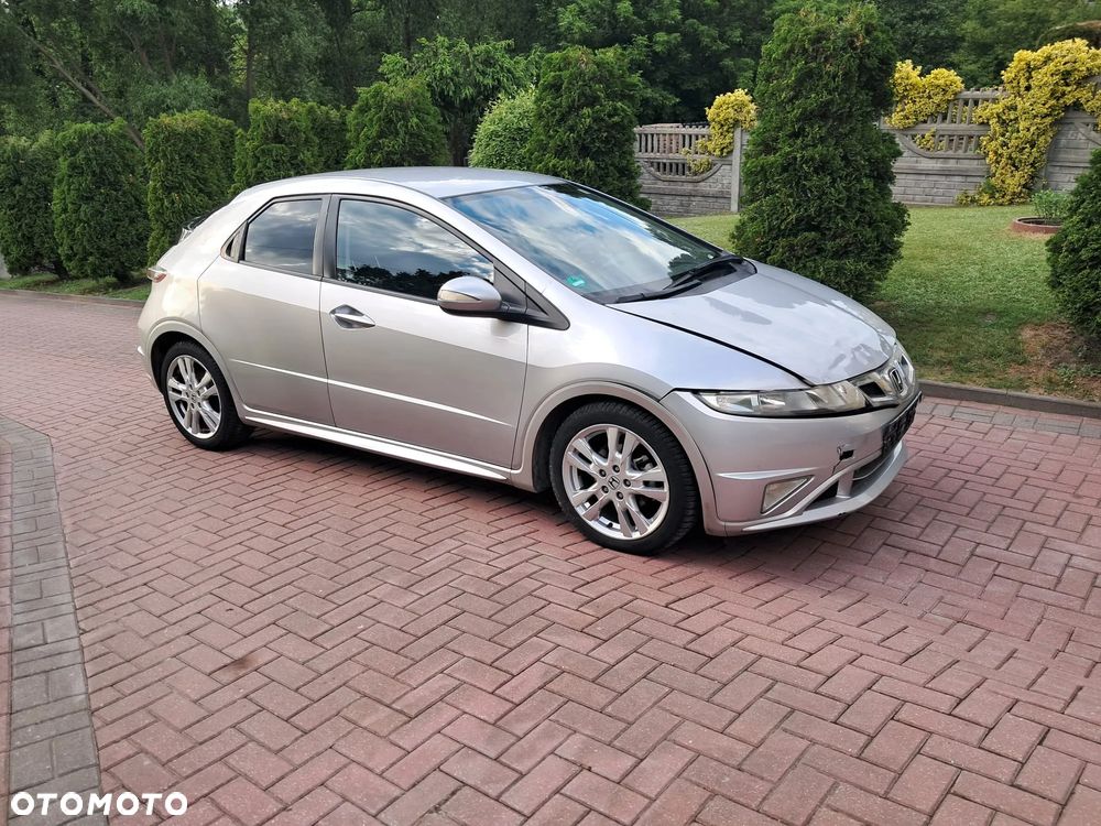 Honda Civic 1.8i-VTEC 50 Jahre Edition - 1