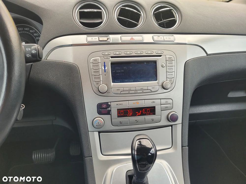 Ford S-Max 2.3 Titanium - 14