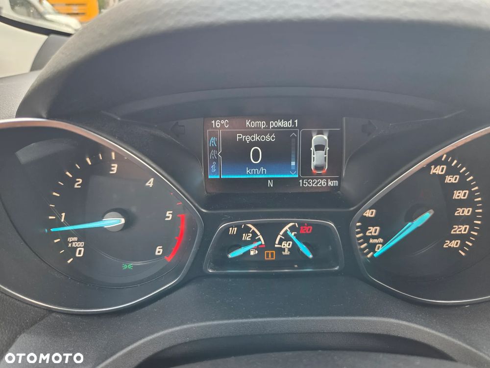 Ford Kuga 2.0 TDCi 4x4 Titanium - 8