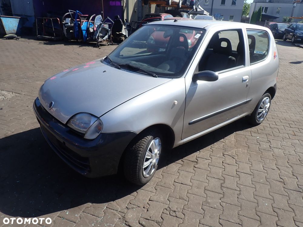 CZĘŚCI - Fiat Seicento 1,1 55KM 187A1000 FILM HB 3D 5B lakier 647 675 2002r. INDEX - 10224 - 3