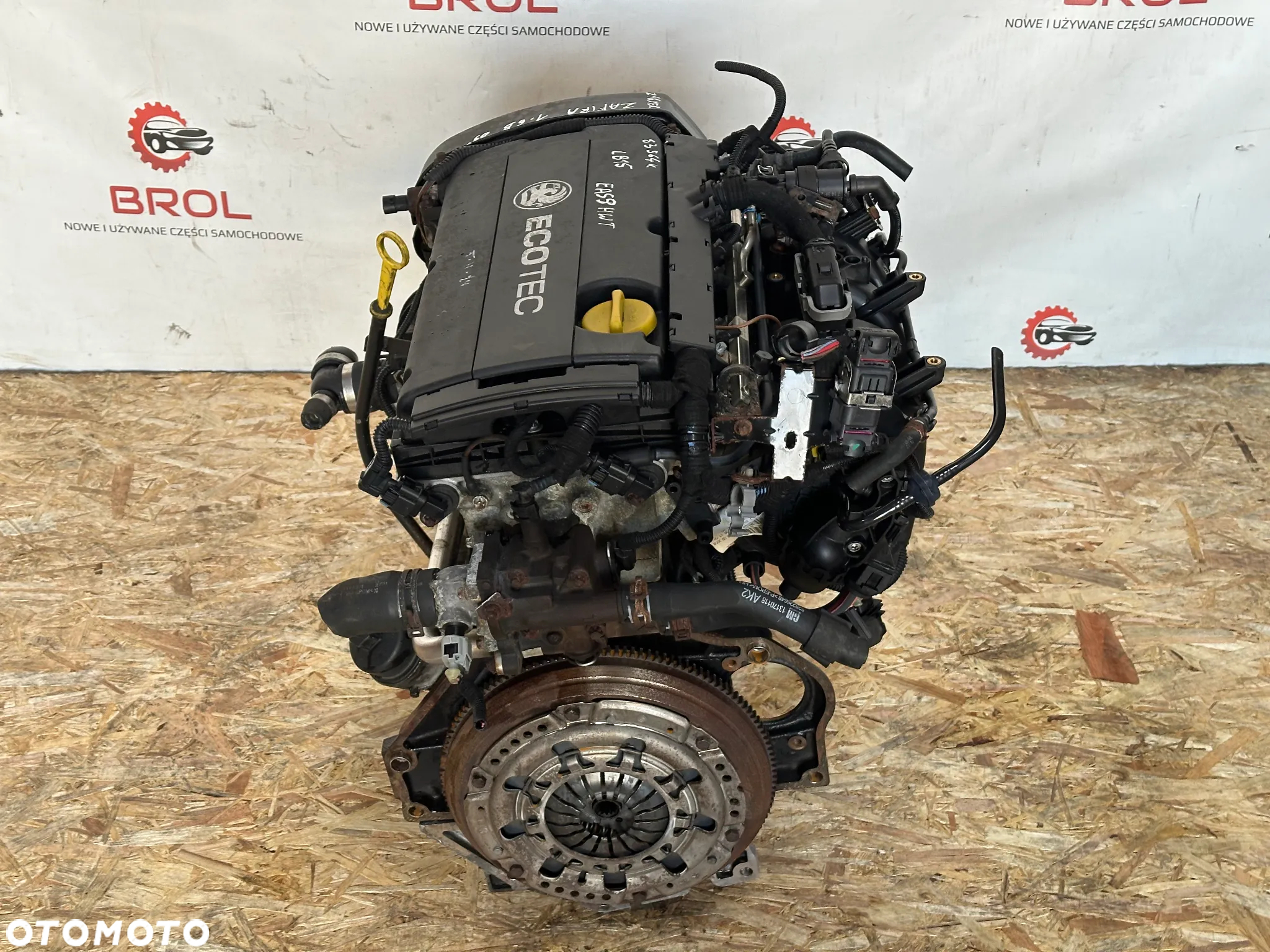 SILNIK OPEL ZAFIRA B 1.6 B 09'  Z16XER - 2