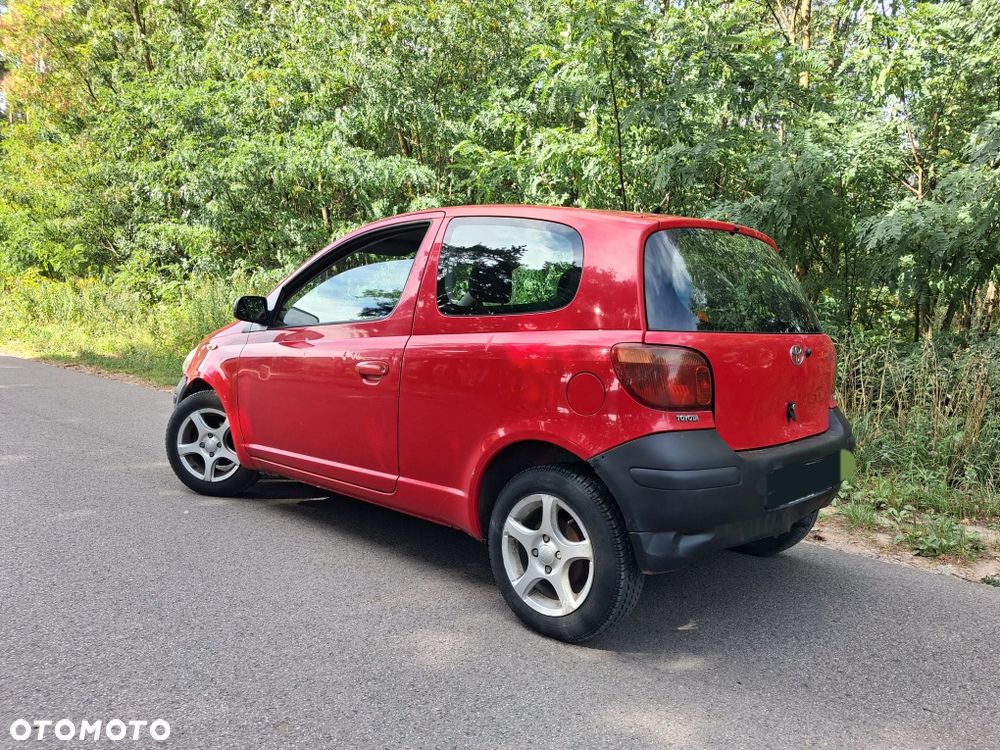 Toyota Yaris - 2