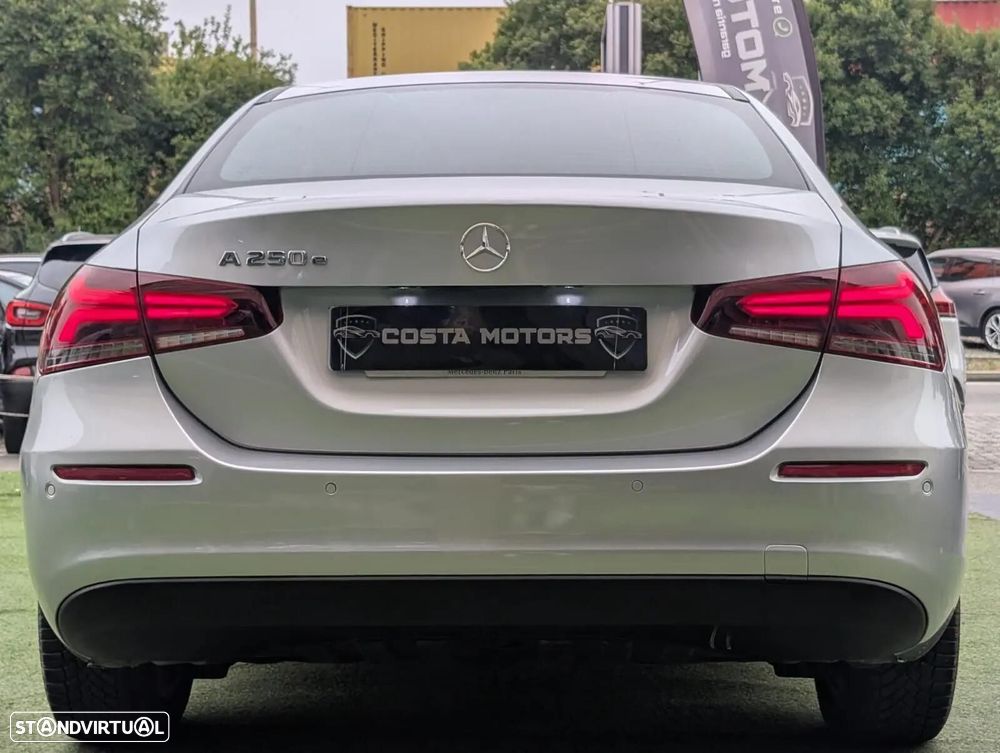 Mercedes-Benz A 250 Limousine e 8G-DCT Progressive - 6