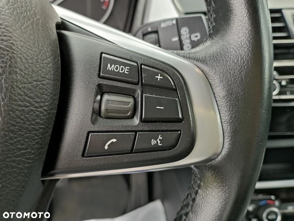 BMW Seria 2 218i - 29
