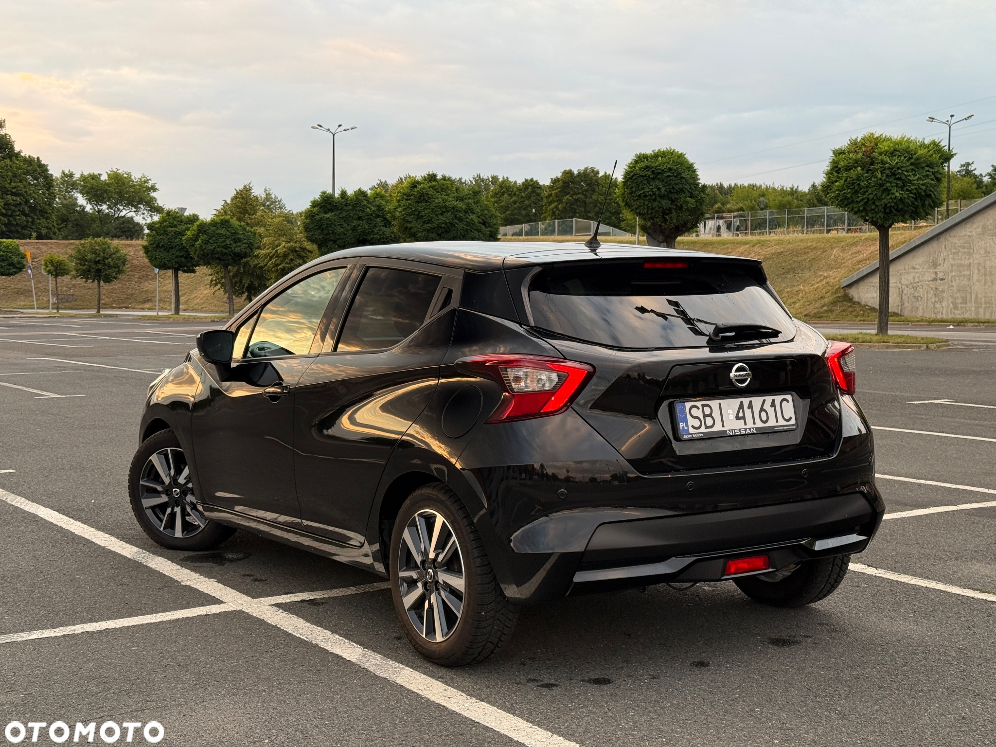 Nissan Micra - 4